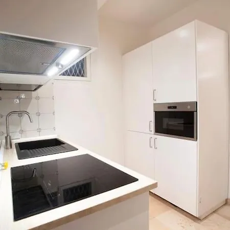 Palazzo Del Giglio Apartment